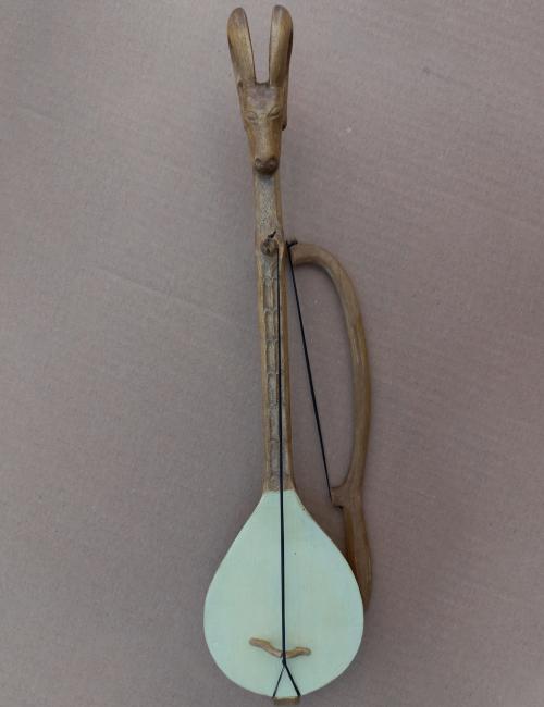 Souvenir gusle with a goat (about 35 cm)